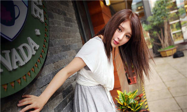 北湖想找一个女性生孩子给报酬-｛找个女人生孩子多少钱｝